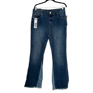 NWT MAMBA Jeans flare 13/31